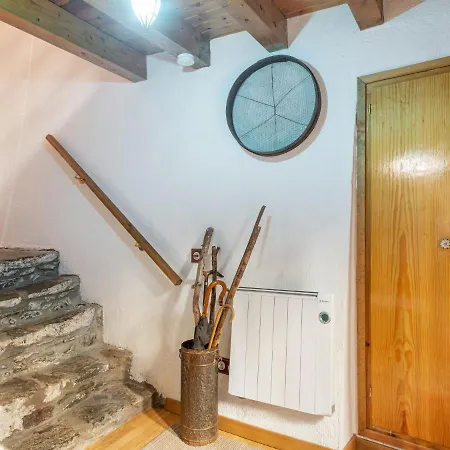 Captivating Mansion In Planolas With Balcony Дом отдыха